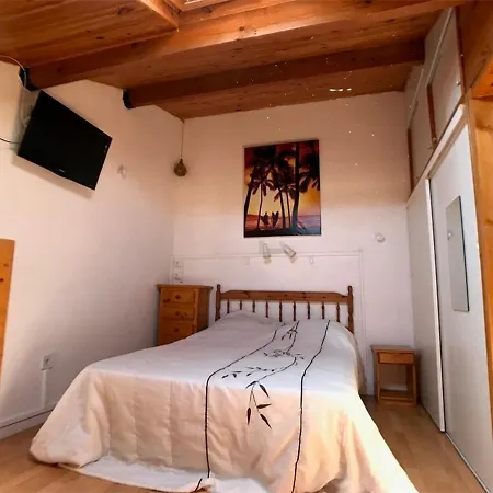 Villa Pavillon A Port Leucate, 4 Pers., Et Commerces A Proximite, Parking Prive - Fr-1-81-138 *